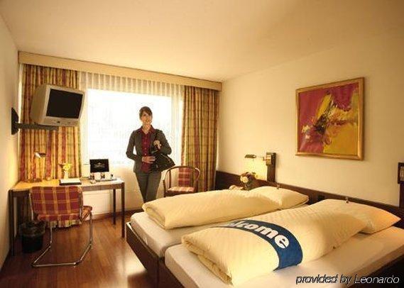 Swisshotel Цуг Номер фото